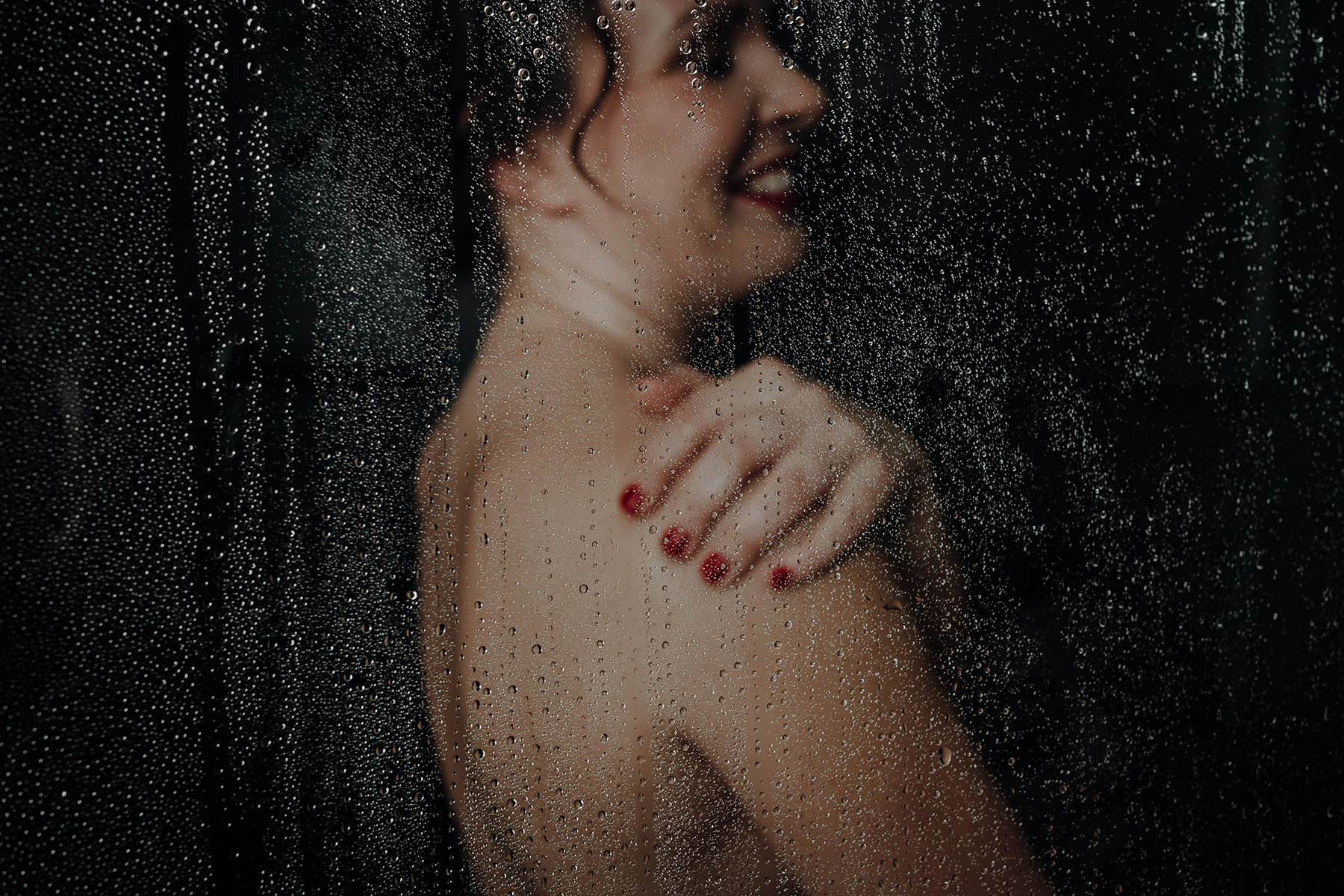 https://the-sky-boudoir.com/wp-content/uploads/2024/09/Spray-Shower-Aktfotografie-Boudoir-Muenchen-Blogpost-12.jpg